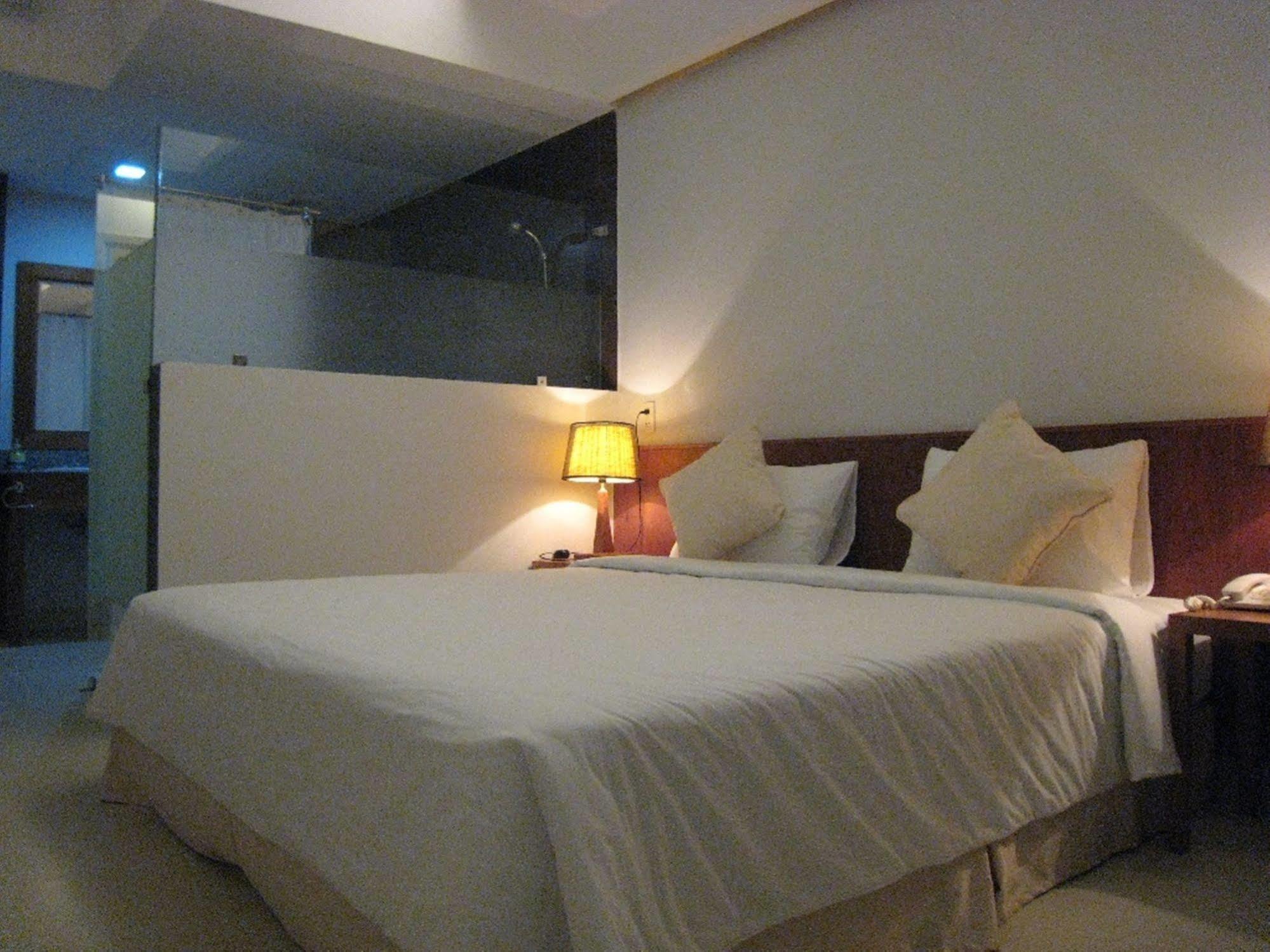 Da Nang Nemo Hotel Екстер'єр фото